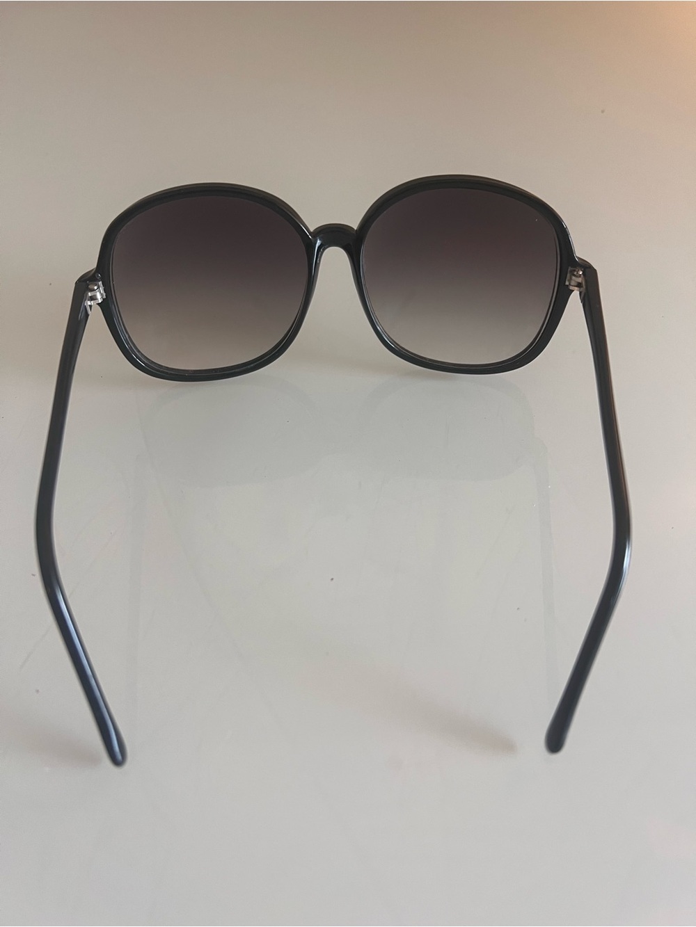BOUTIQUE Oversized Round Sunglasses Gradient Lens Chic Luxe - Picture 5 of 10